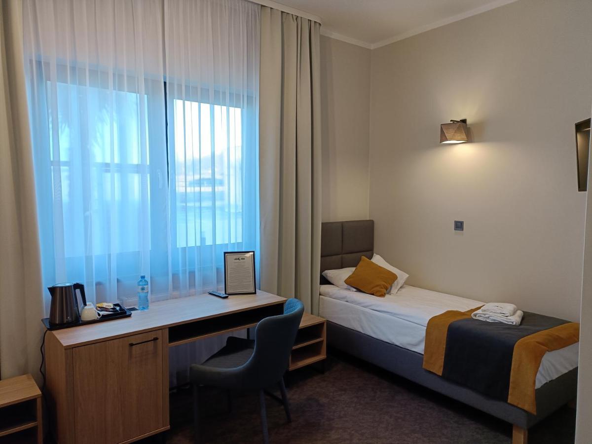 Hotel Lesne Niebo à Lubniewice Extérieur photo